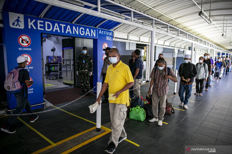 indonesia travel restrictions covid
